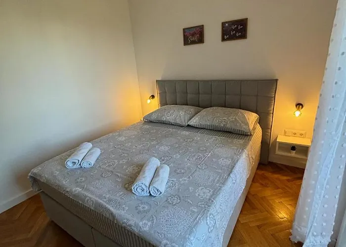 Lejlighed Cozy Marko In Just 230 M From The *