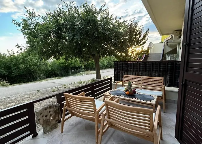 Cozy Marko In Just 230 M From The