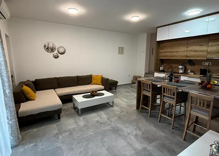 Lejlighed Cozy Marko In Just 230 M From The