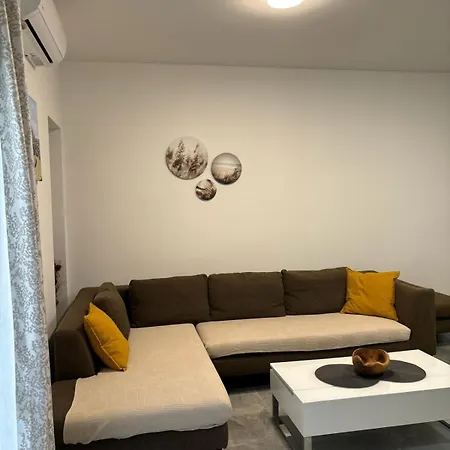Cozy Marko In Just 230 M From The Apartment