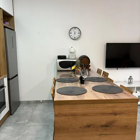 Cozy Marko In Just 230 M From The Apartment