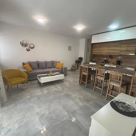 Modern Marko In Just 230 M From The Апартаменты