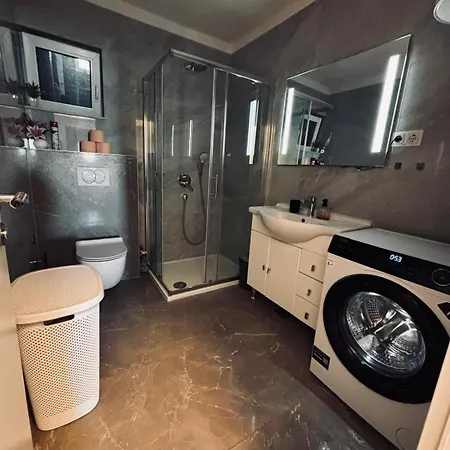 Апартаменты Modern Marko In Just 230 M From The