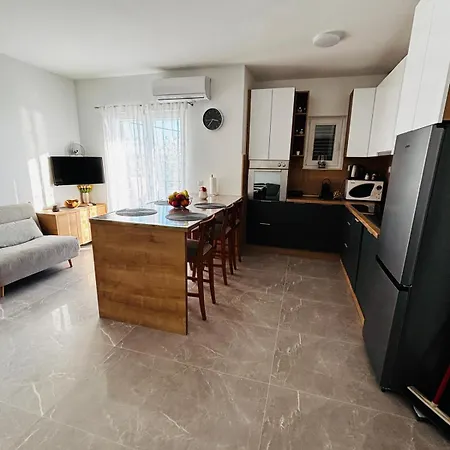 Modern Marko In Just 230 M From The Масленица