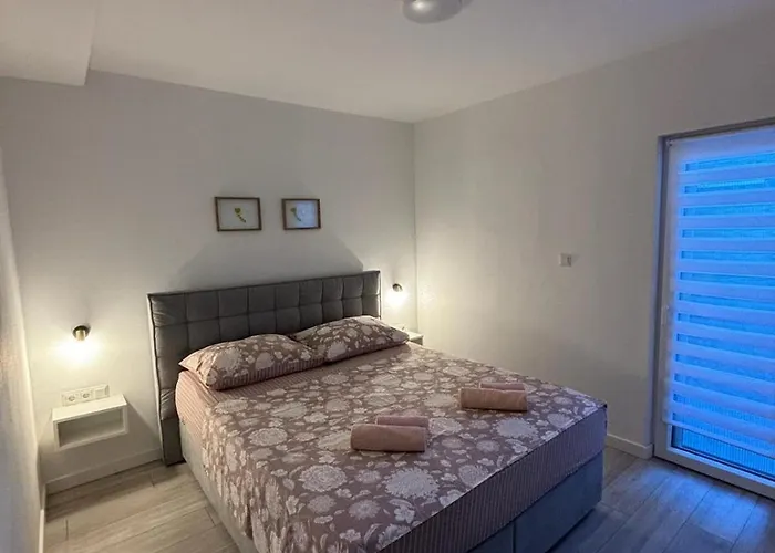 Cozy Marko In Just 230 M From The Apartamento