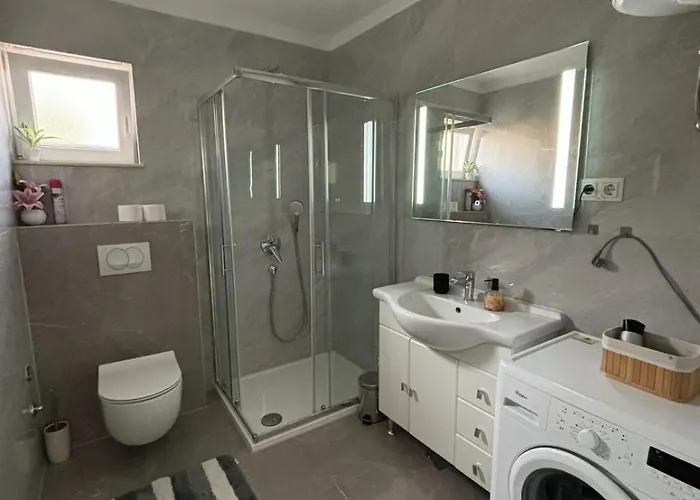 Apartamento Cozy Marko In Just 230 M From The *