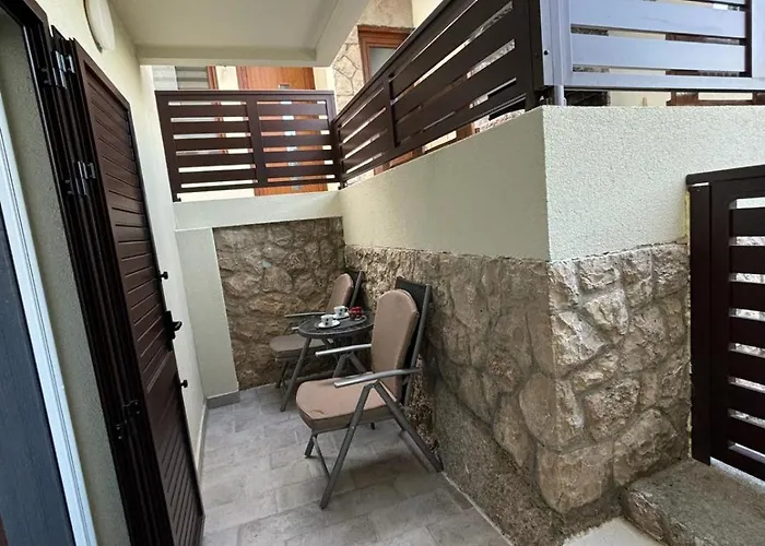 Cozy Marko In Just 230 M From The Apartamento Maslenica